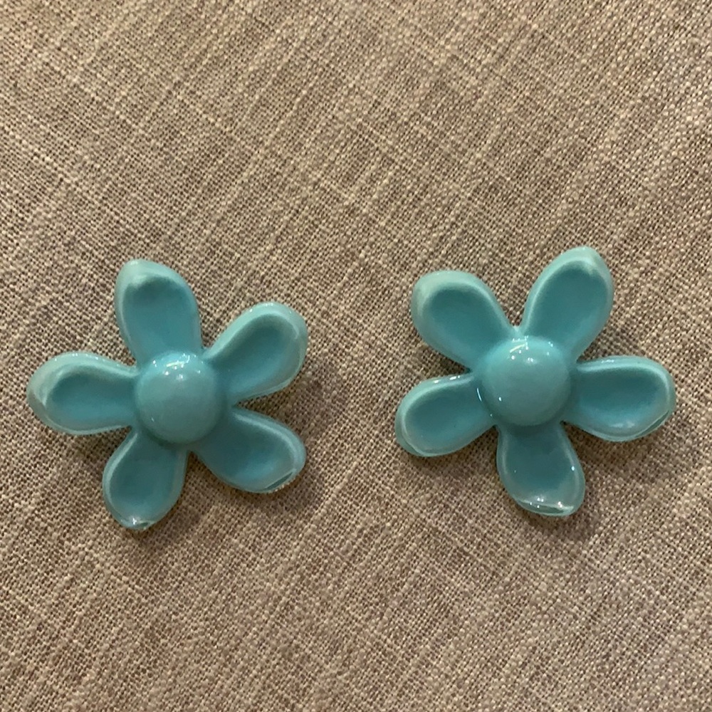 Vintage Flower Earrings